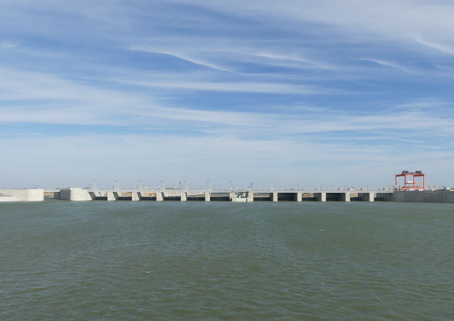 На БГУ начата подготовка к вводу во временную эксплуатацию