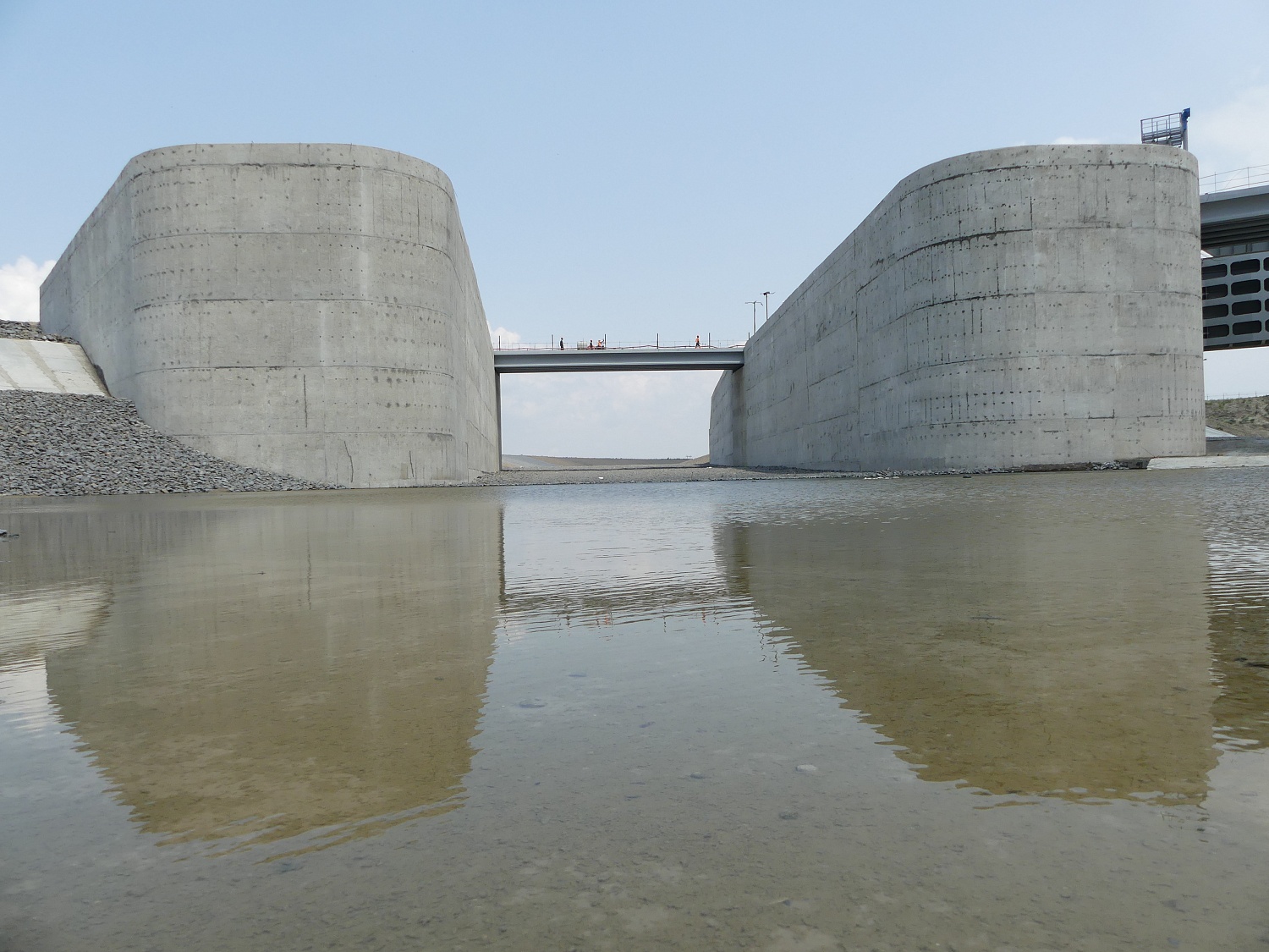 На объектах 1-го пускового комплекса БГУ завершается монтаж оборудования