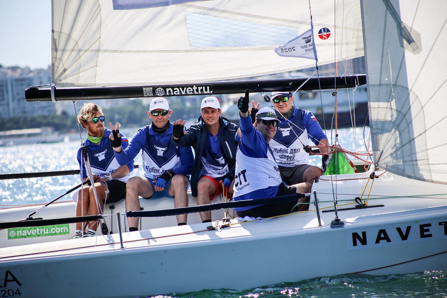 Поздравляем участников парусной регаты "Кубок 2-х морей" в Геленджике с завершением гонок