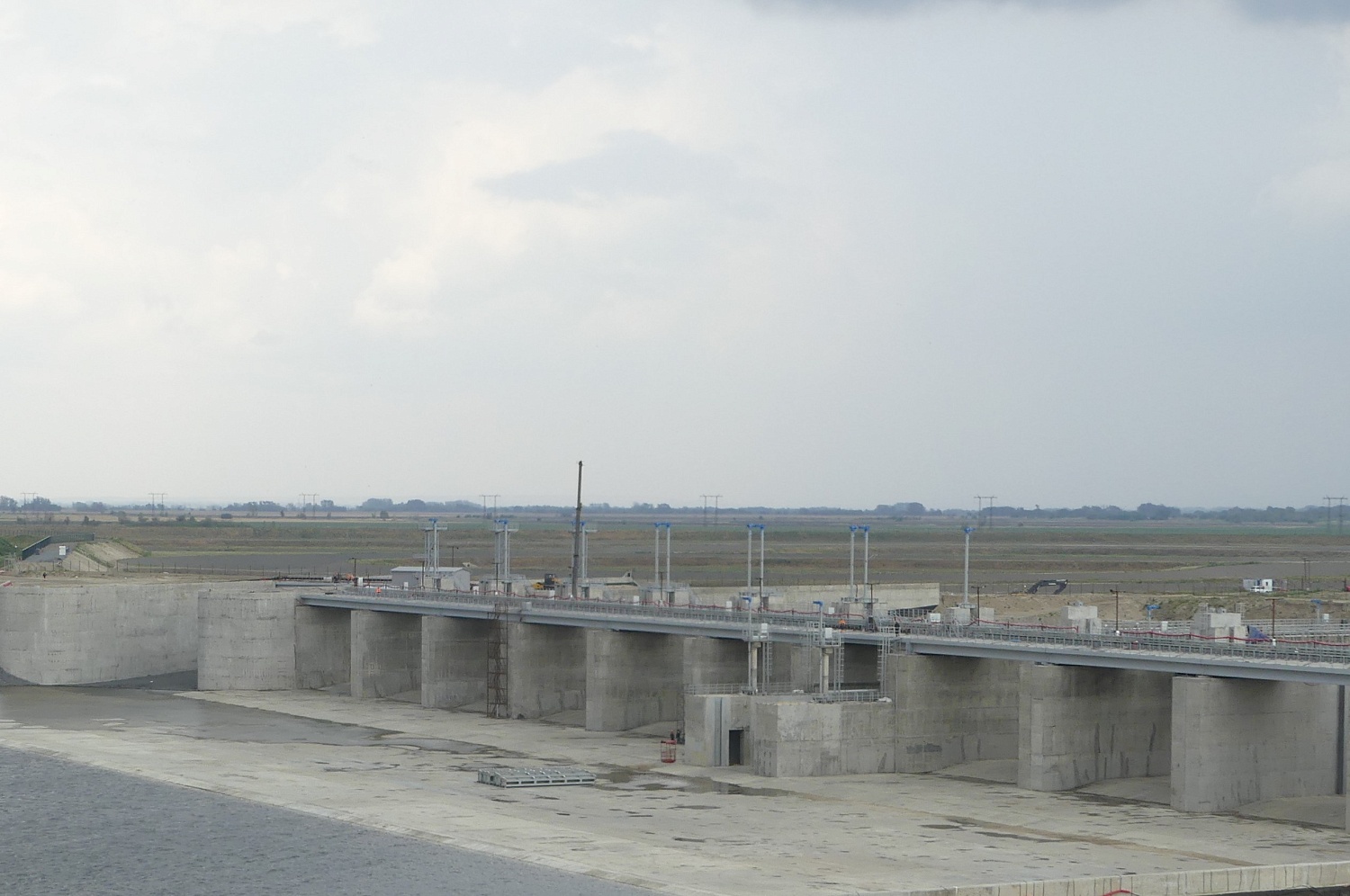 На объектах 1-го пускового комплекса БГУ завершается монтаж оборудования