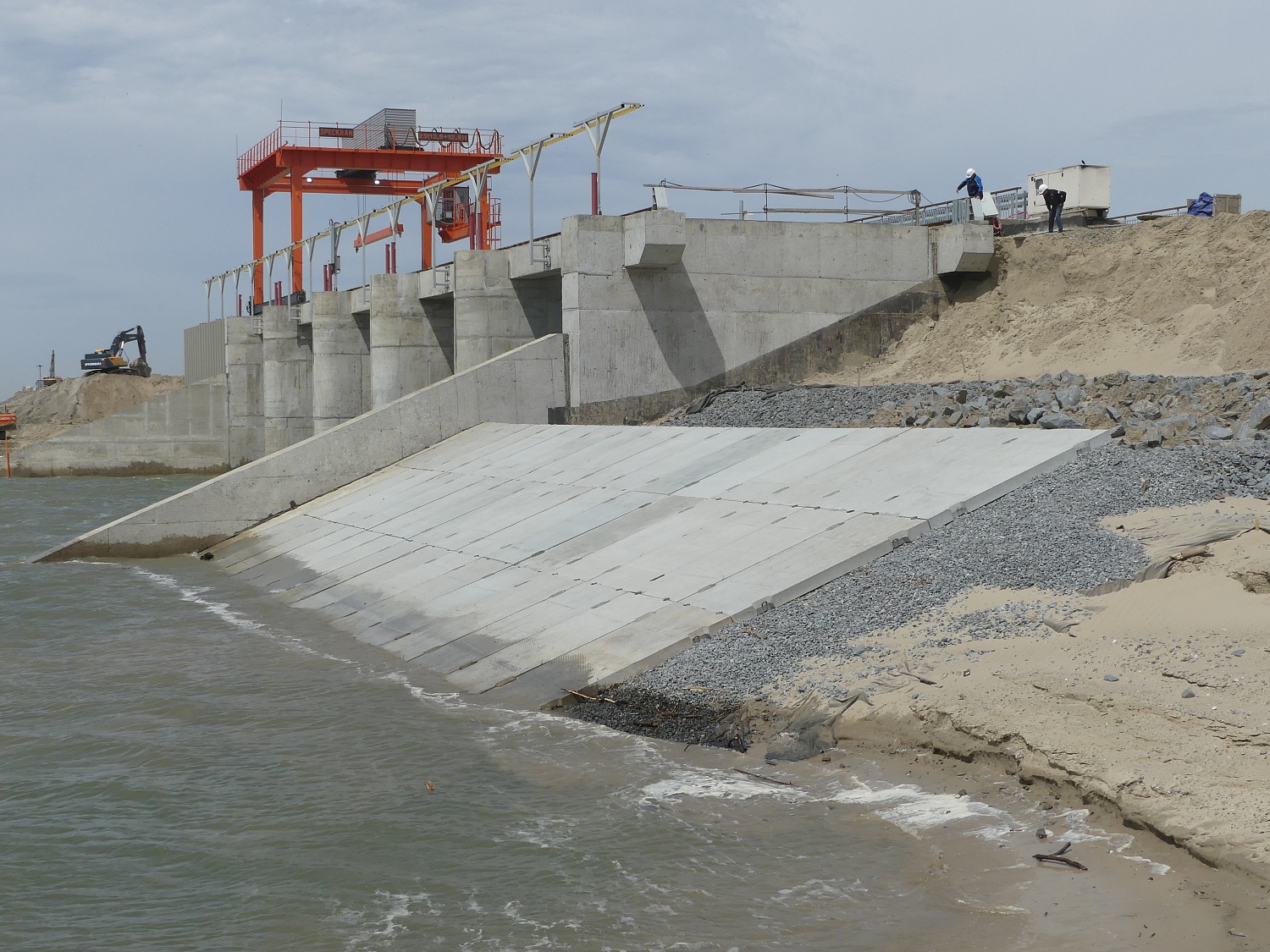 О ходе строительства Багаевского гидроузла