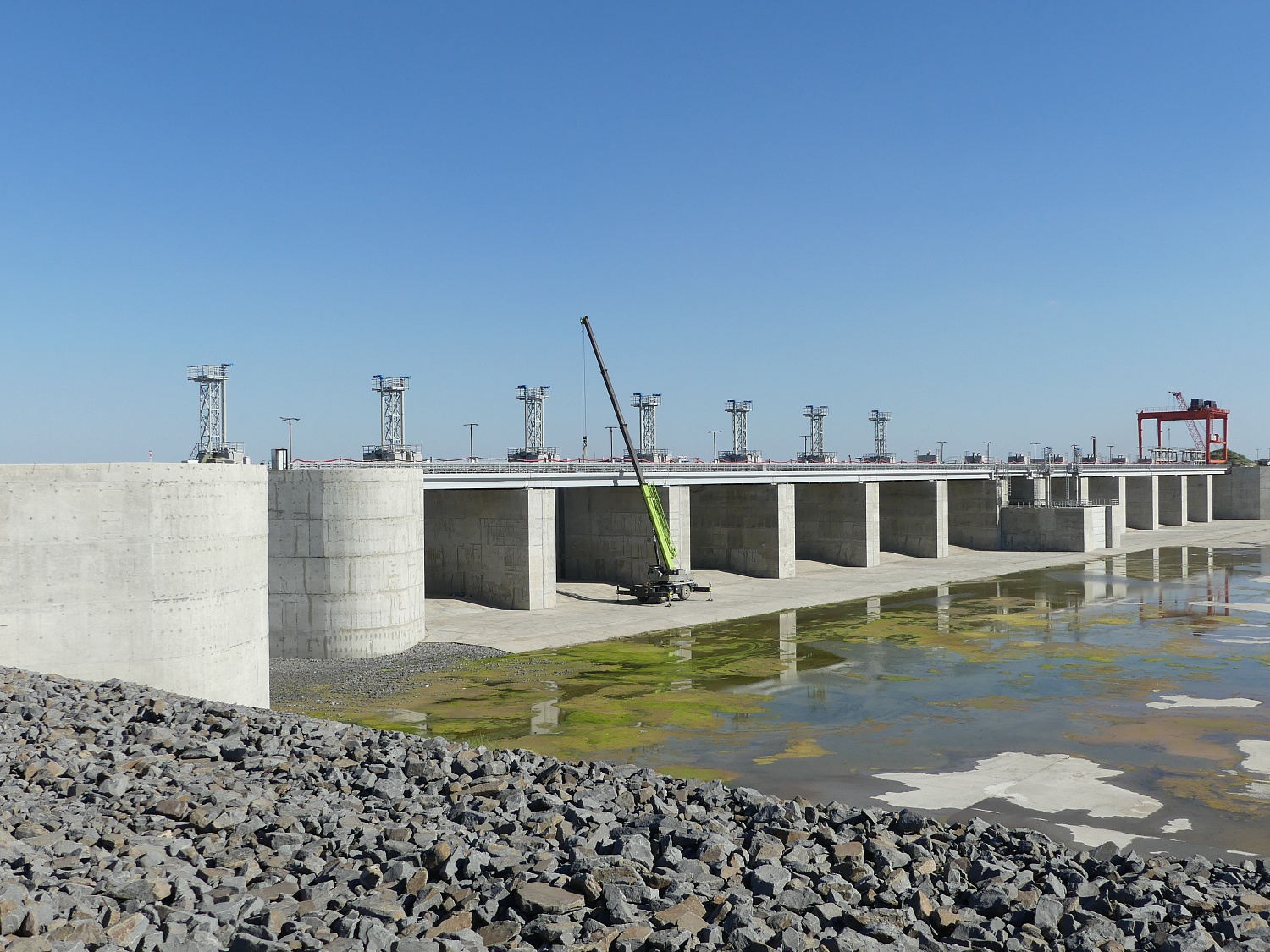 Объекты Багаевского гидроузла готовят к сдаче во временную эксплуатацию