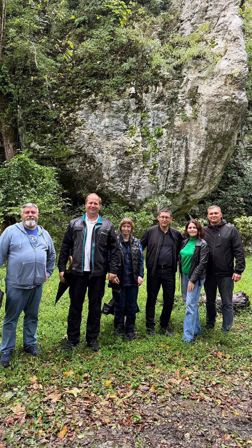 Выпуск мальков в рамках компенсационных мероприятий проекта в Новороссийске