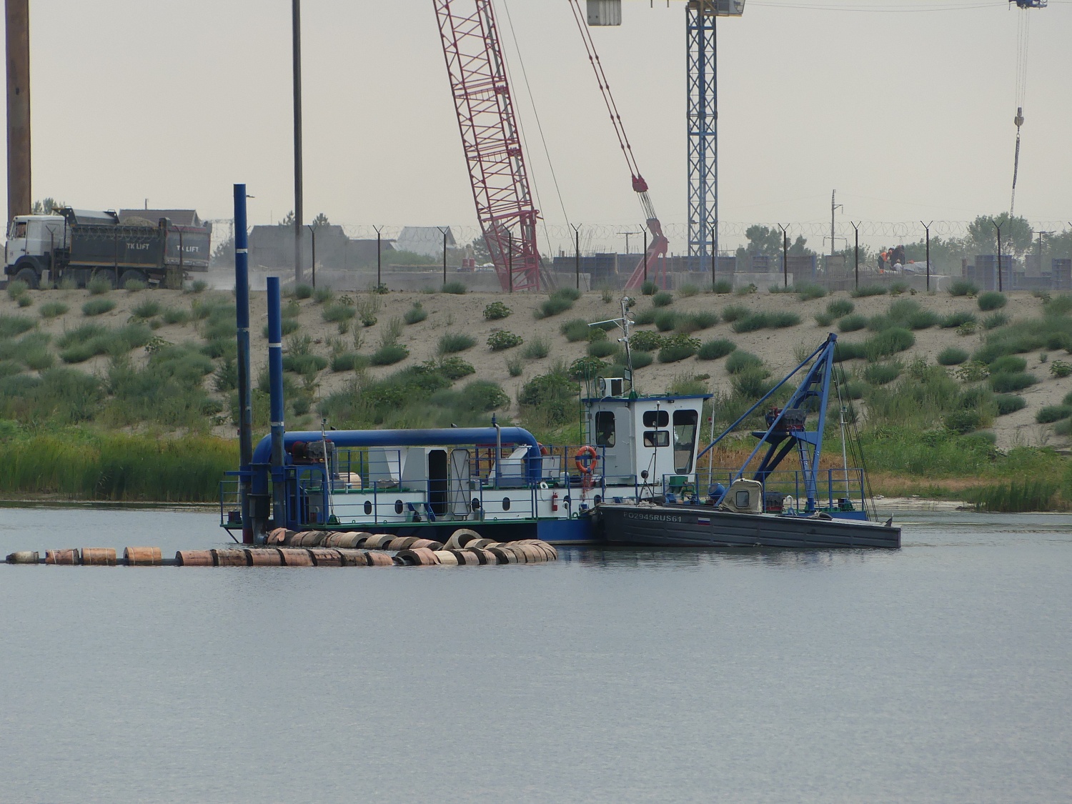 Pаботы по строительству первого пускового комплекса Багаевского гидроузла на р. Дон продолжаются