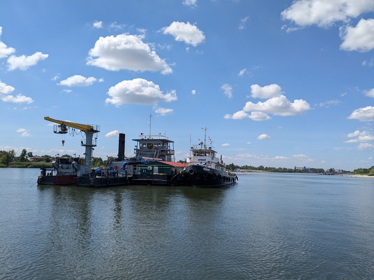 Pаботы по строительству первого пускового комплекса Багаевского гидроузла на р. Дон продолжаются